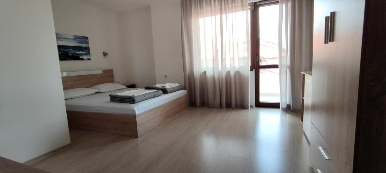 Yanevi Apartments Czernomorec Zewnętrze zdjęcie